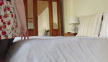 Housewife Mounts and Humps Bed Corner WMV