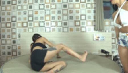 REAL GIANT ASS HUG SLAVE GIRL FACE'S PART 1 BY MEGAN BIG BUTT AND QWEEN CAM BY KLEBER FULL HD