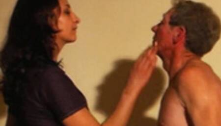 FACE SLAPPING - MISTRESS EVIL & SLAVE osel - MP4 Clip