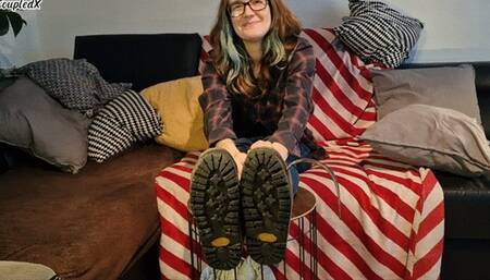 Soles and Toe wiggling