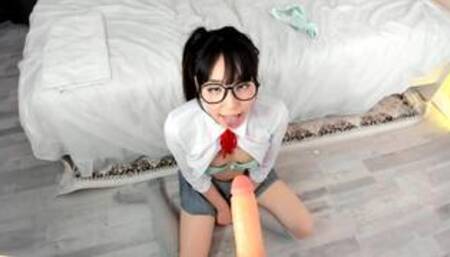 New fresh Japanese schooglril idol