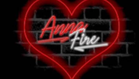 Juicy mature entertains a man in nylon tights