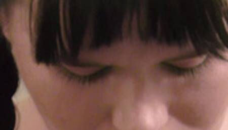 4K Ruby Vuitton – Gets Off With A Tri-Colored Glass Dildo