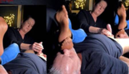 Feet in Face Handjob 17 - WMV HD