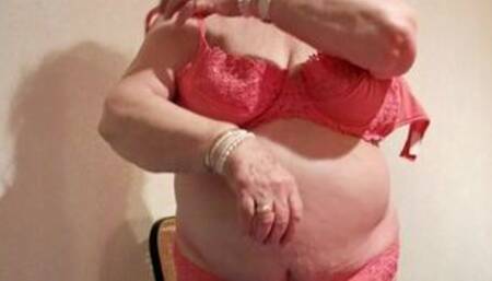 OMAGEIL Granny Tits And Bits Exposed