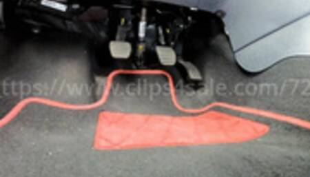 Laetitia drives a Dacia - feet POV