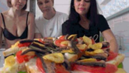 Eating sandwiches JMII