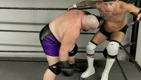 SMFC-02 Lukas Chubs (boxer) vs David Angell (Wrestler) (wmv format)