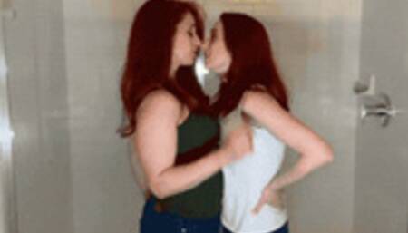 Nose To Nose Bathroom Rematch - Andrea Rosu And Luna Lain WMV