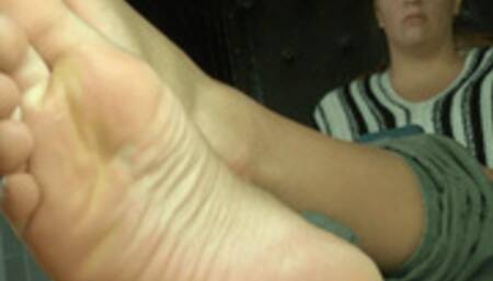 Cannot Get Enough Of Big Feet, 1st