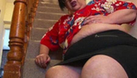 Farting stomach pains - Quicktime File