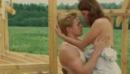 Mischa Barton - Closing the Ring