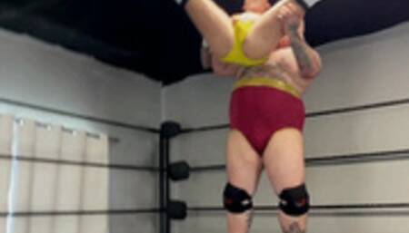 SMFC-05 David Angell vs Lukas Chubs LOWBLOWS (wmv format)