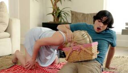 A basket full of dick for my hot stepsister and she finally swallowed it