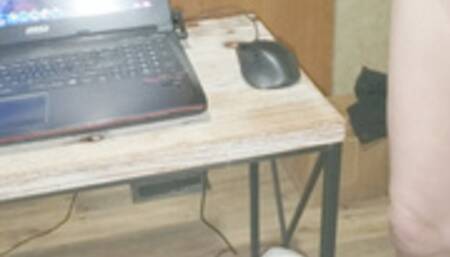 Interrupting your game cuz i wanna sit on cock