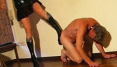 EXTREME BODY KICKING 1 - BITCHY MISTRESS & OSEL - MP4 Clip