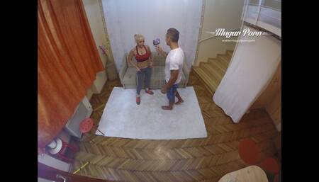 CHRISTINA SHINE 27 Age , neighbor who lose keys ( Camera UP )