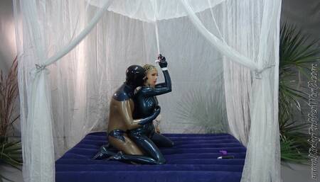 Egyptian Rubberprincess used in Bondage