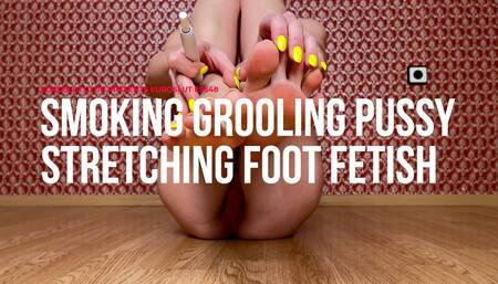 Smoking Grooling Pussy Stretching Foot Fetish (ES548)