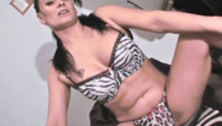 Taught how to squirt by new lover - Cuckolding POV - Cuckoldress Ava May - Quicktime