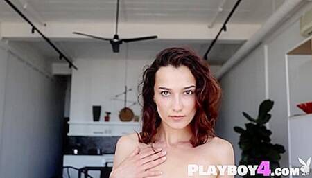 European Small Tits Teen Sofi Ka Hot Posing And Passion