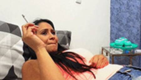 Friends Facesitting Competition - Clip 1