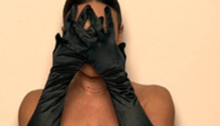 Body Roulette in gloves