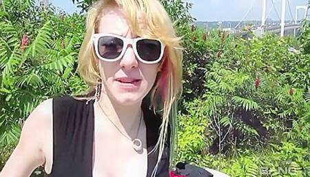 Malory Maze Is A Pro At Giving An Handjob