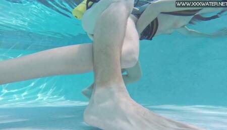 Watch flawless Minnie Manga and Minnie's dirt