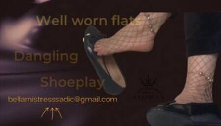Shoeplay, teasing, sweaty flats
