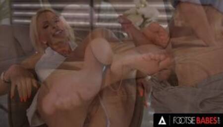 FOOTSIE BABES - ULTIMATE FOOTJOB COMPILATION! ANAL, FEET FUCKING, FEET LICKING, BLOWJOB, AND MORE!