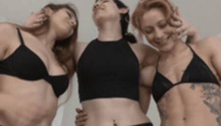 Due piccole perfette ragazze - Two little gorgeous girls ( 1 PART )