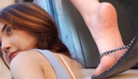 Mary's standing flip flops tease - Video update 13276 HD