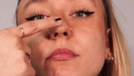 Viky Nose Fetish - 4K MP4