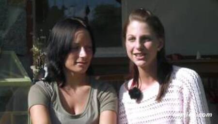 Ersties - Die Shopping Queens Sara und Mia stehen auf Sex in der Öffentlichkeit