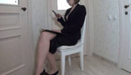 SECRETARY WAITING FOR HER BOSS AND TOE TAPPING 8 (L)