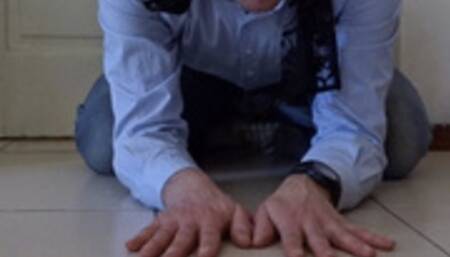 Hands trampling wearing boots with Ambra (close up view)