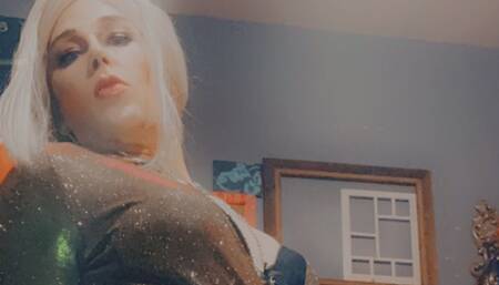 Samantha Ryder Taking Care of Her Self