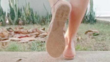 Katherine sexy foot tease in the garden