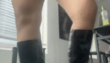 A Boot Bitch's Reward