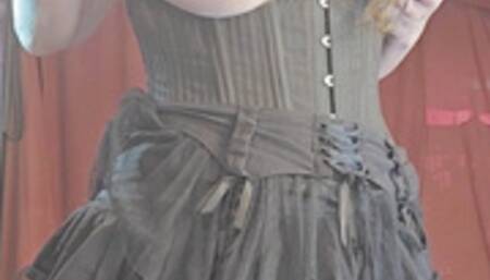 Goth girlfriend sensually plays with her nipples