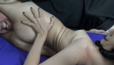 Onyx Rose in Leg Scissor Workout 4K UHD MP4