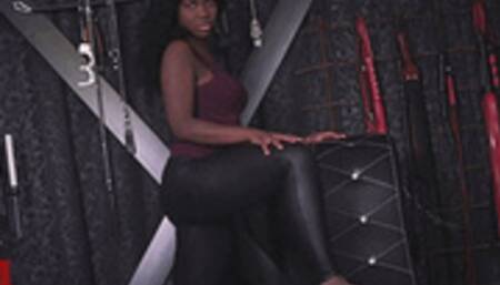 Sneakers Off (FULL HD) – Miss Abiola