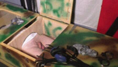 Cbt with extreme highheels WMV version