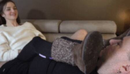 Florence's Sweaty Feet Obsession - Extended Version - Full HD 1080p Version