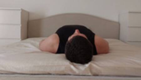 Face sitting and orgasm in pink leggings