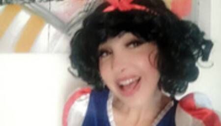 Giantess Snowhite spit on your face