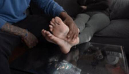 He worshipped my milf feet, caressed, sniffed and kissed them