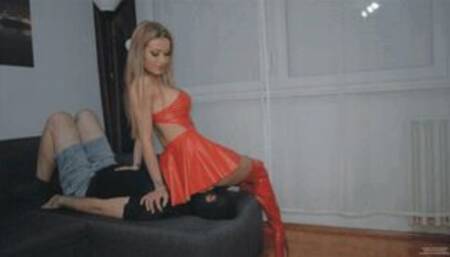 Red Facesitting (wmv)