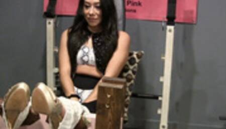 Bets is back! Barewfoot in the STOCKS in her legwarmers! "OMG perfection!"